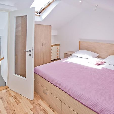 Relaxing Holiday Sunset Apartment Hvar Town Exterior photo